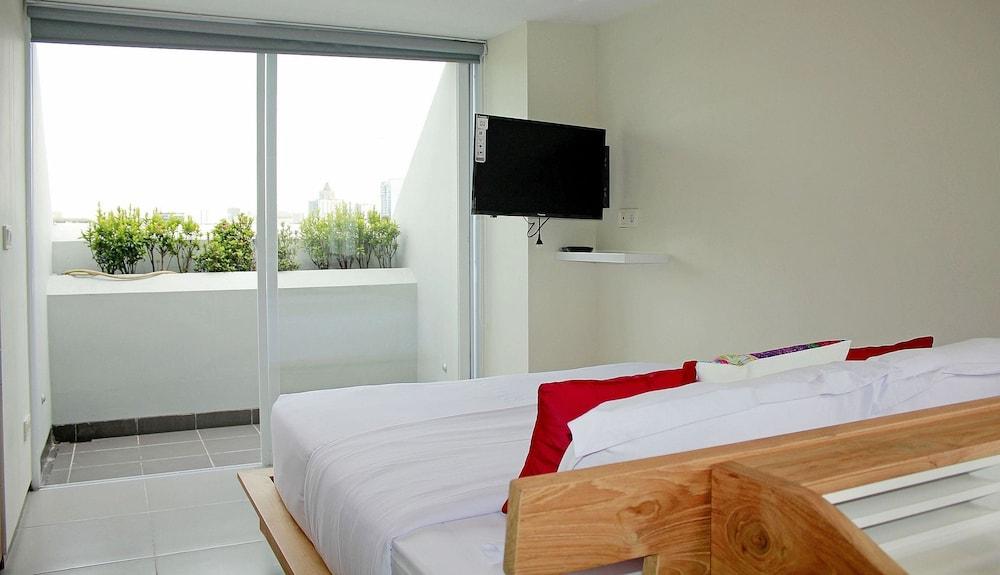 Zen Rooms Patra Kuningan Syariah Cakarta Dış mekan fotoğraf