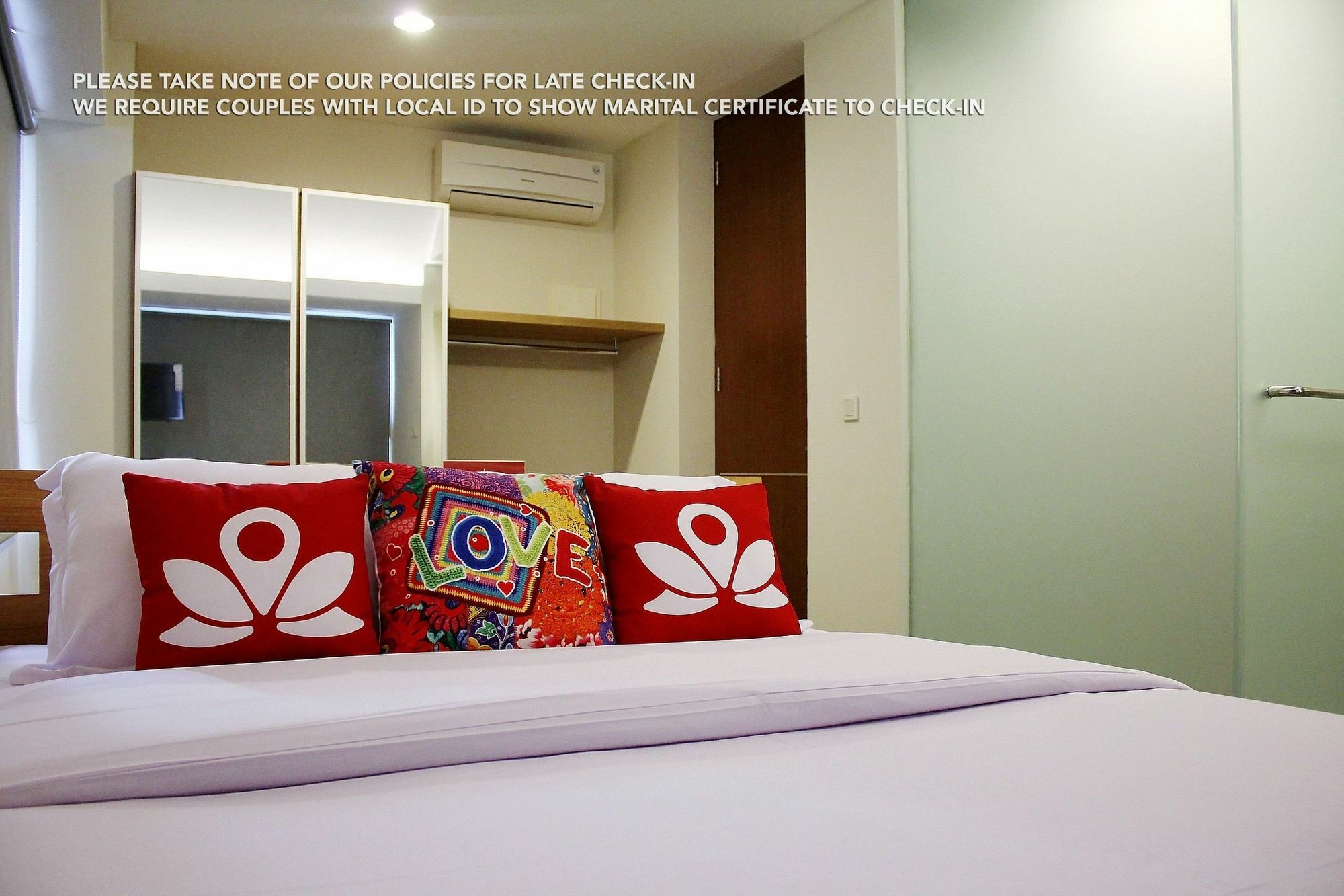 Zen Rooms Patra Kuningan Syariah Cakarta Dış mekan fotoğraf