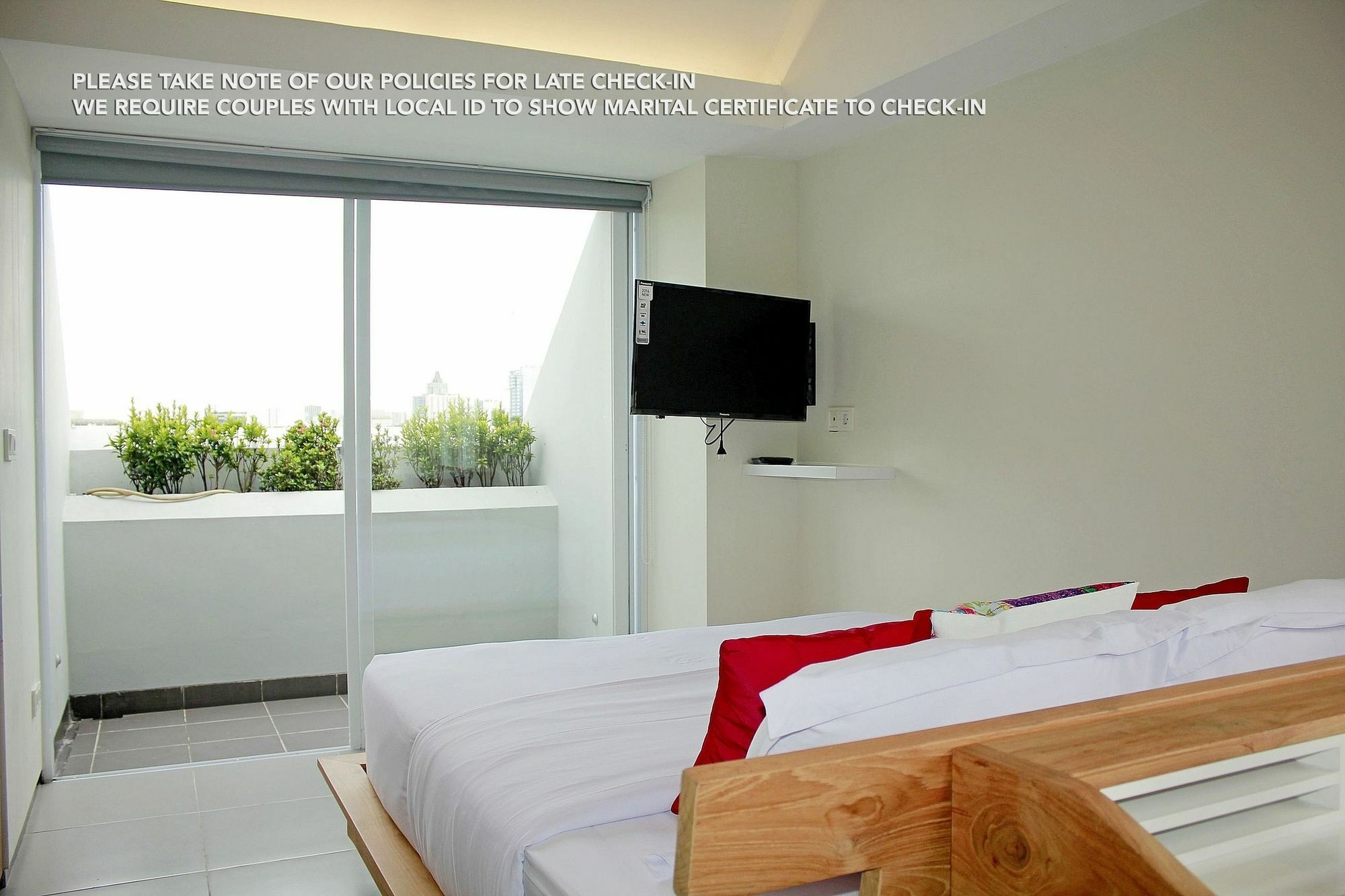 Zen Rooms Patra Kuningan Syariah Cakarta Dış mekan fotoğraf