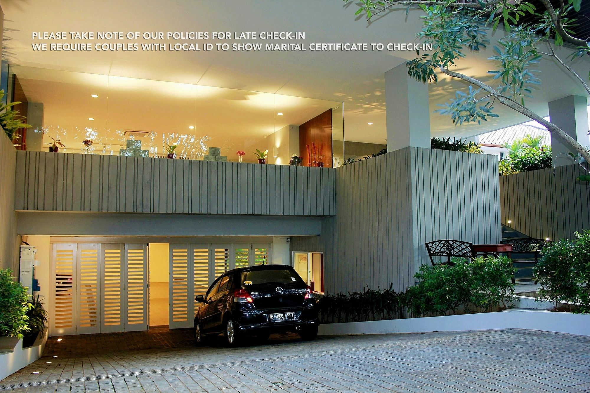 Zen Rooms Patra Kuningan Syariah Cakarta Dış mekan fotoğraf